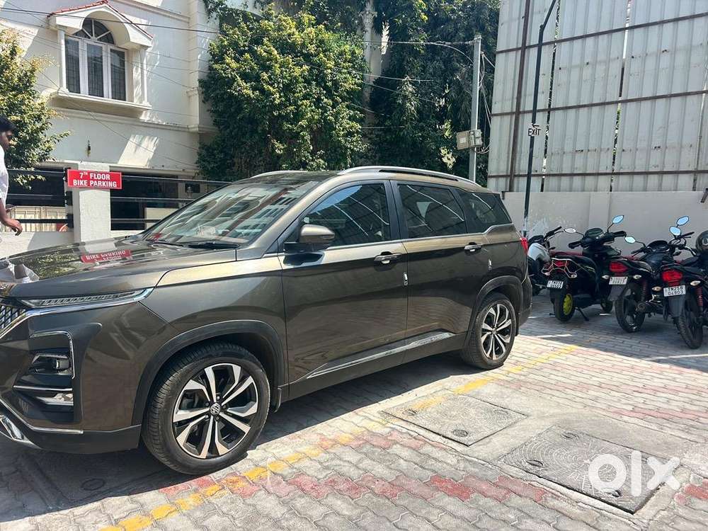 Mg Hector Plus 2023 Cng & Hybrids 23000 Km Driven