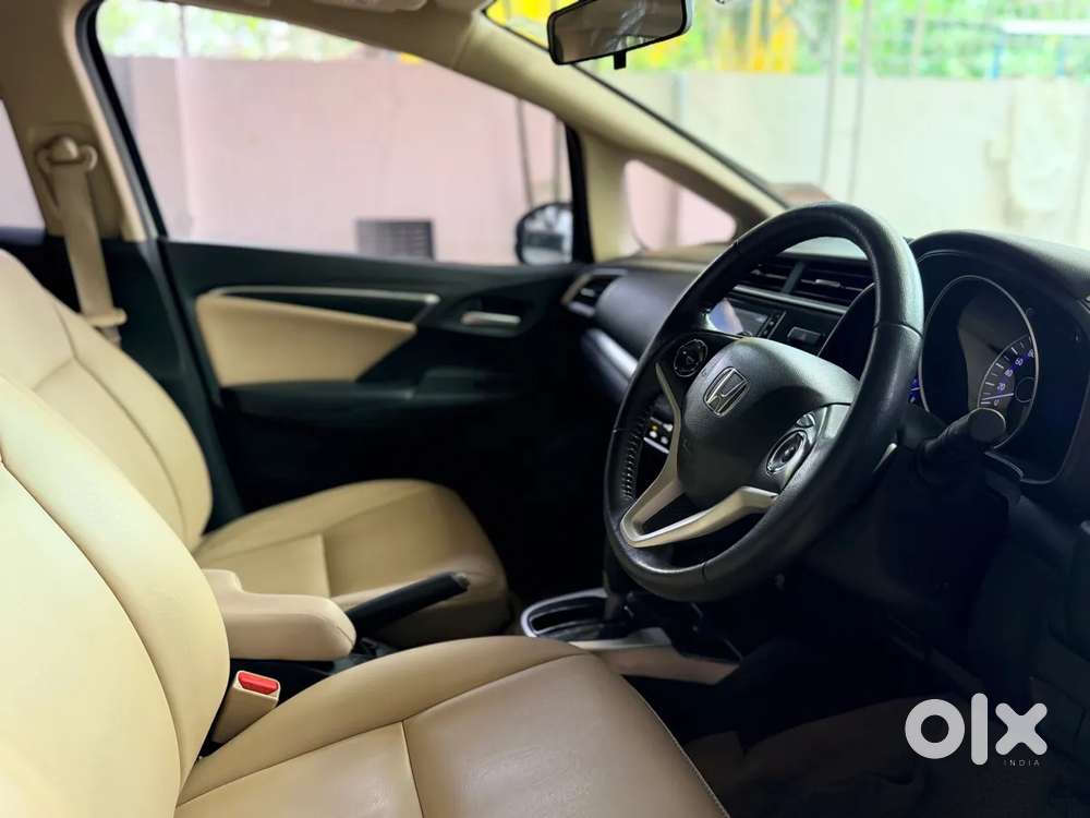 Honda Jazz 1.2 Zx Cvt I-vtec, 2021, Petrol