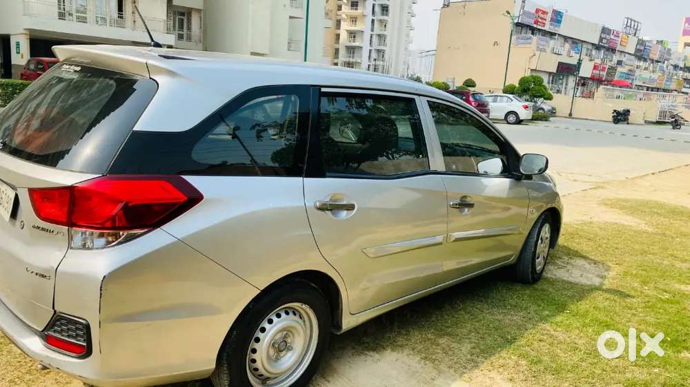 Honda Mobilio 2016 Petrol 7 Seater