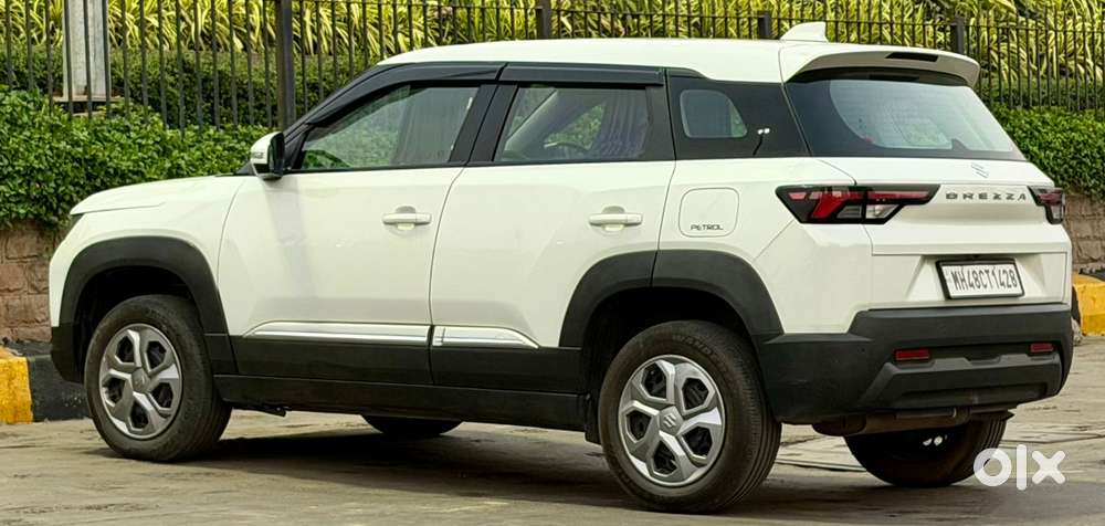 Maruti Suzuki Brezza, 2023, Petrol