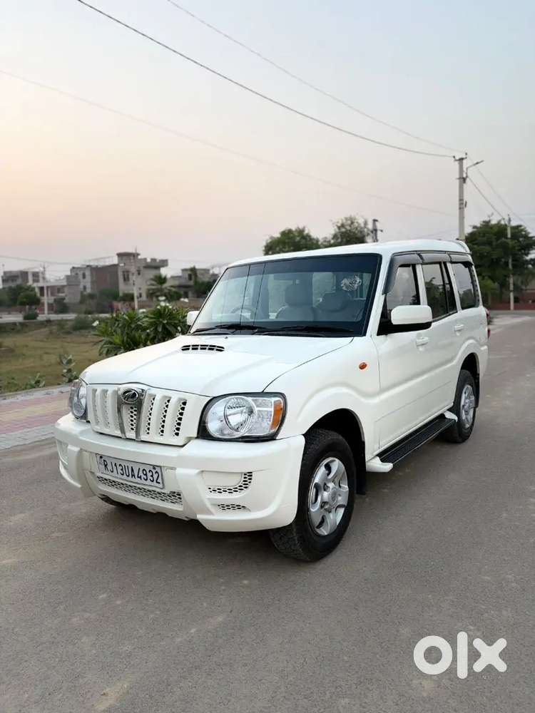 Mahindra Scorpio 2.5 2013 Diesel Manual
