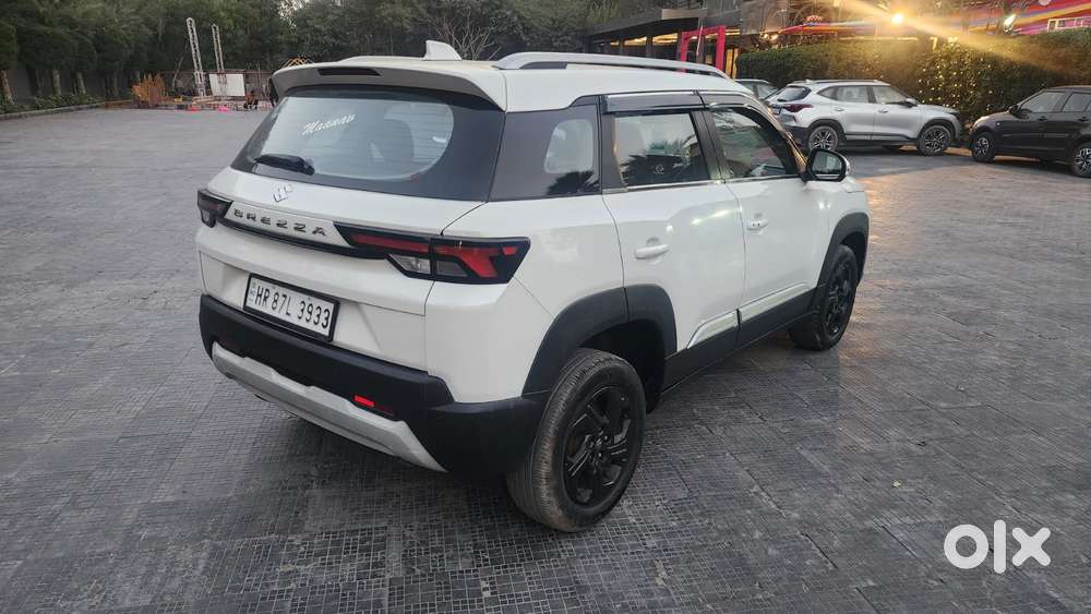 Maruti Suzuki Brezza 1.5 Zxi Cng Dual Tone, 2023, Cng & Hybrids