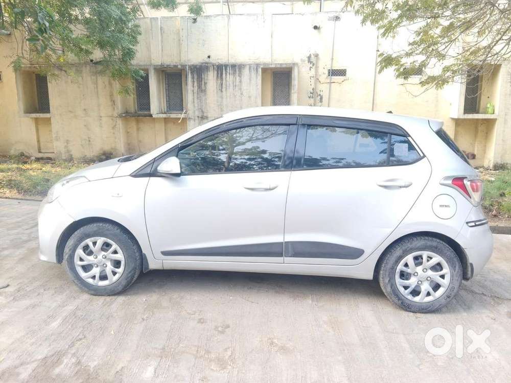 Hyundai Grand I10 2018 Petrol Well Maintained