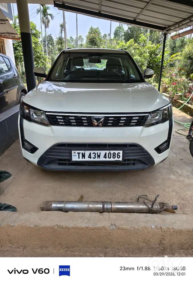 Mahindra Xuv300 2023 Petrol 14500 Km Driven