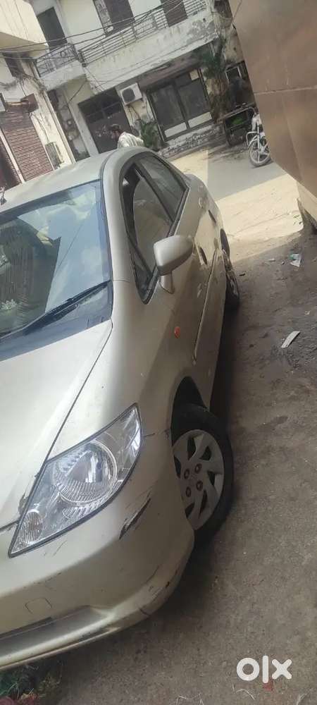Honda City Petrol 2004 Variant