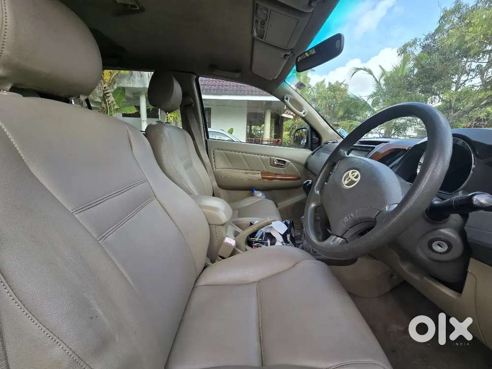 Toyota Fortuner Diesel 2010