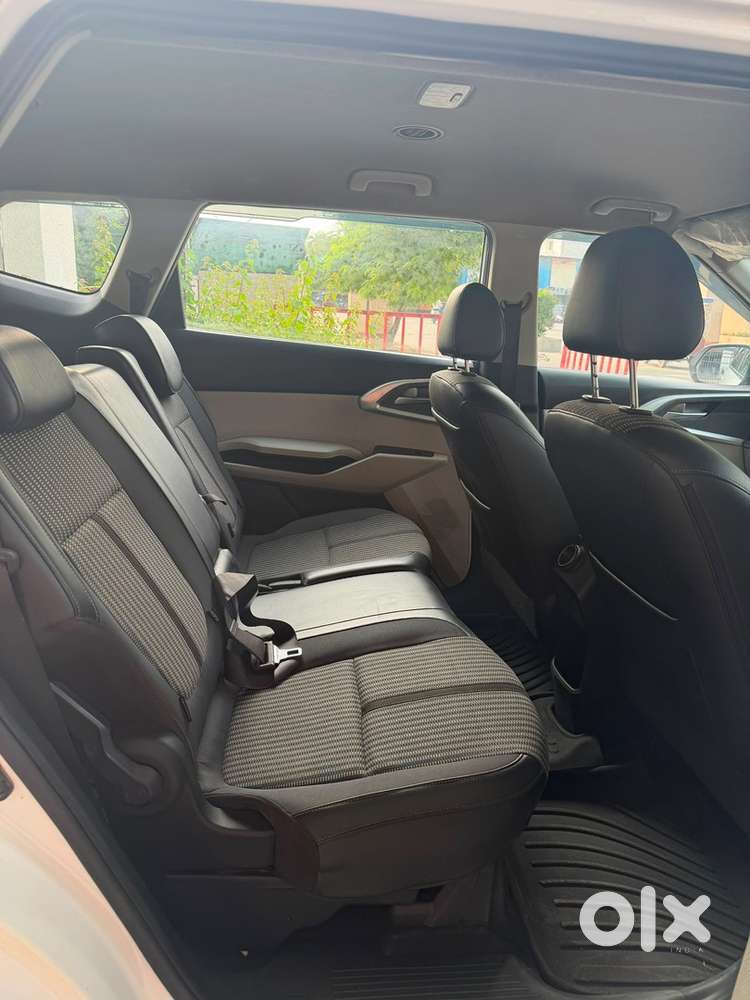 Kia Carens Petrol 2022 Year
