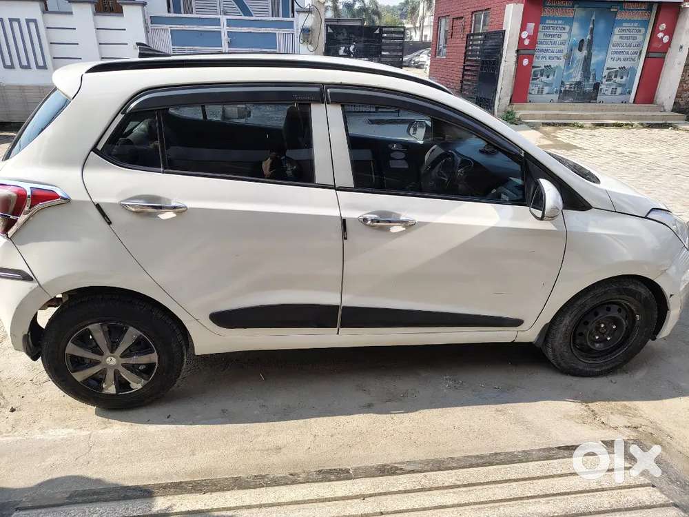 Hyundai Grand I10 2014 Diesel Well Maintained