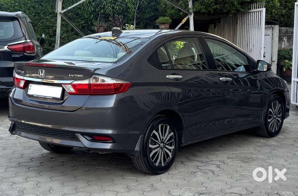 Honda City Zx Automatic Cvt 2017, 39500 Kms Chandigarh Registration.