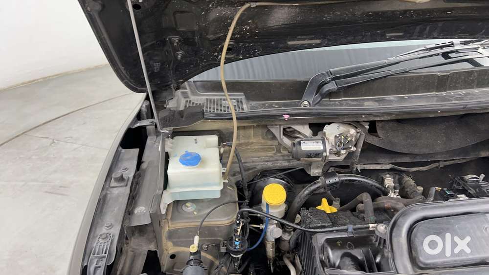 Renault Kwid 2019-ongoing 1.0 Rxt Amt (o), 2017, Petrol