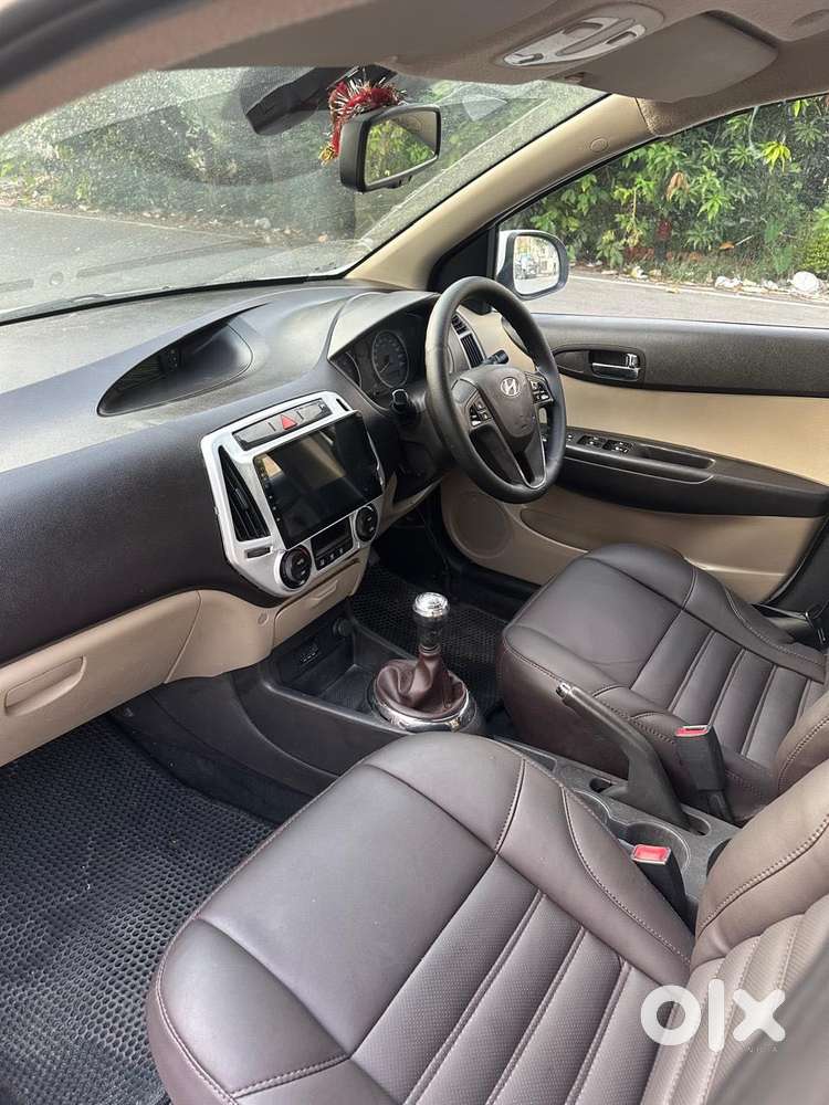 Hyundai I20 Sportz 1.2 Bs-iv, 2013, Petrol