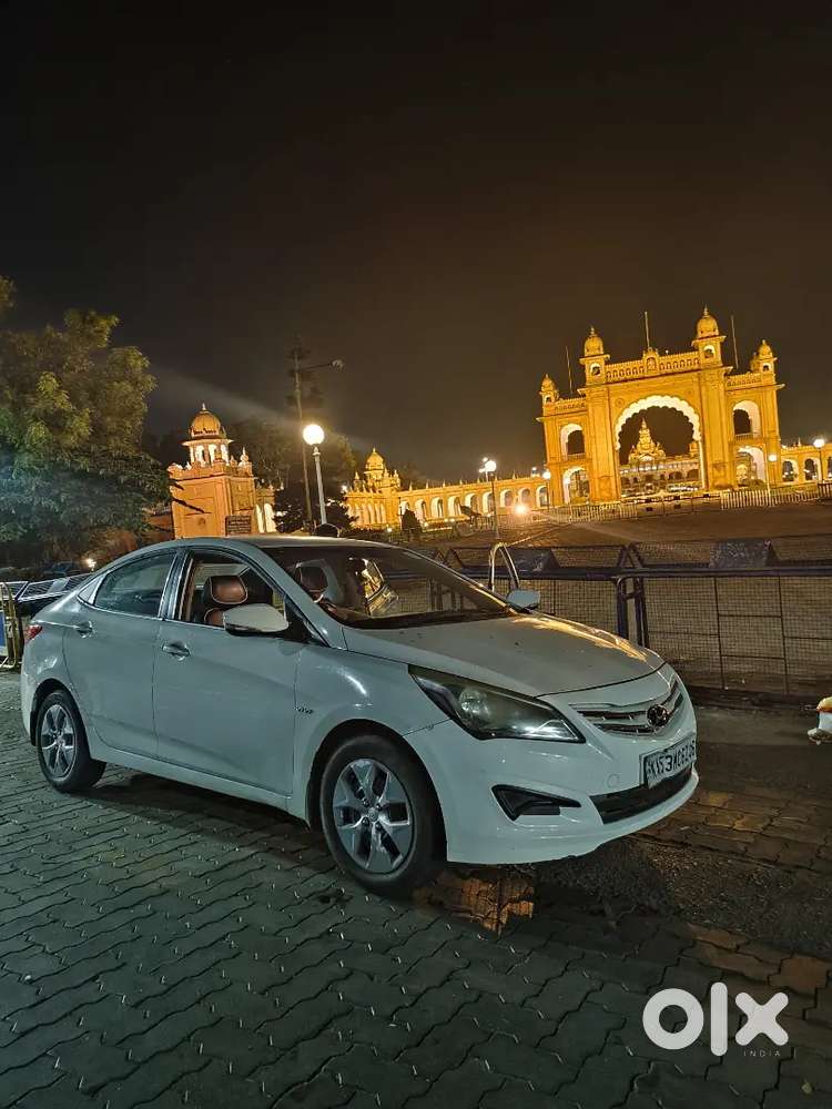 Hyundai Verna Sx 2015