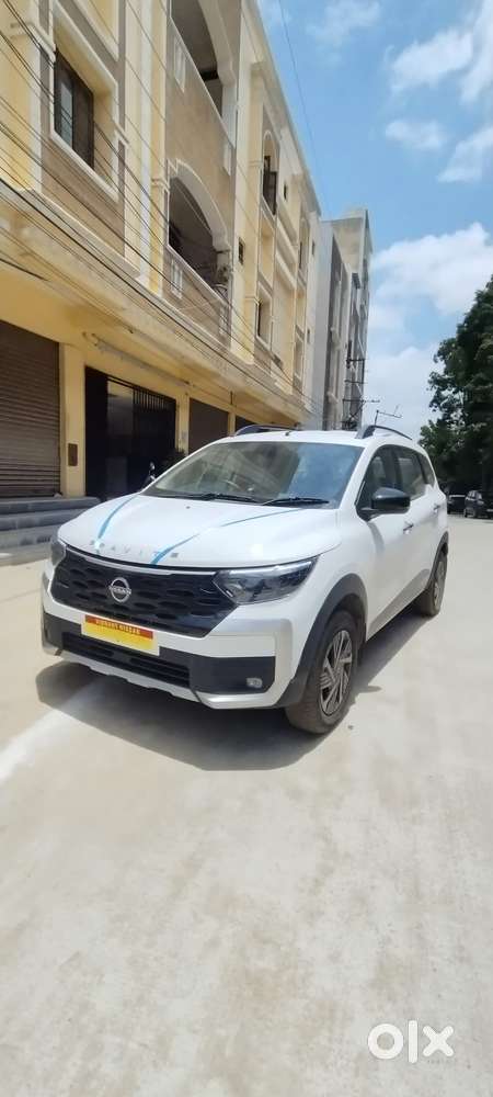 Nissan Gravite, 2026, Petrol