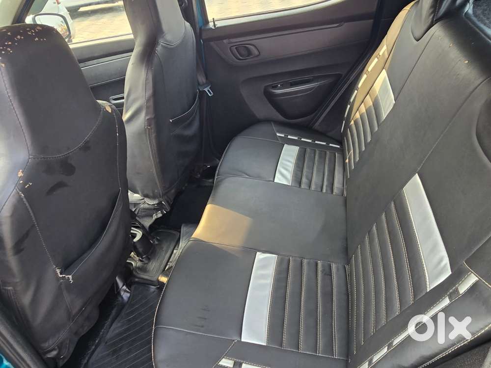 Renault Kwid 1.0 Rxt (o) Easy-r, 2023, Petrol