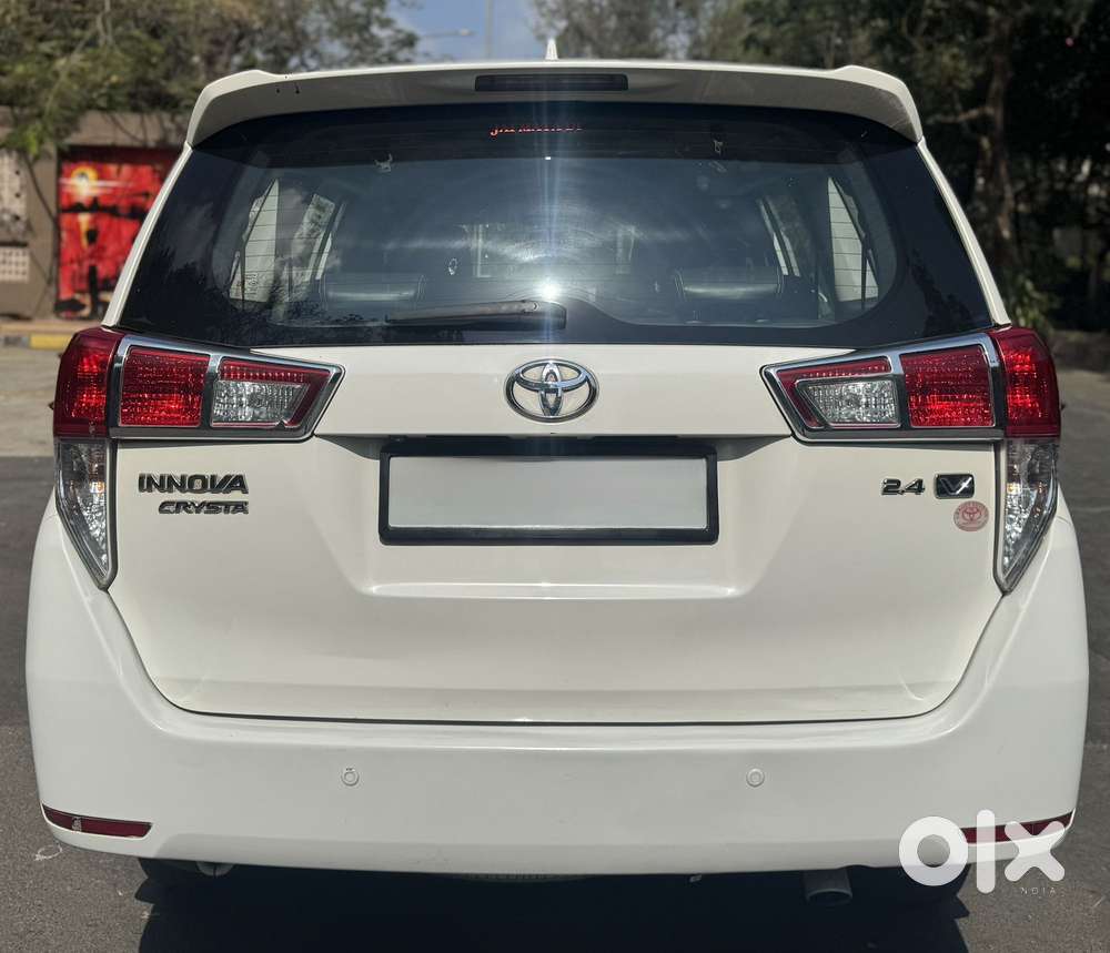 Toyota Innova Crysta 2.4 Vx Mt 8s, 2016, Diesel