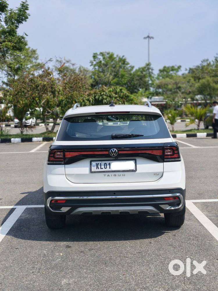 Volkswagen Taigun 1.0 Tsi Highline At, 2023, Petrol