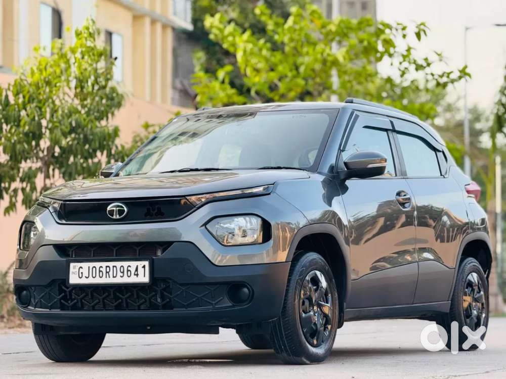 Tata Punch, 2025, Petrol
