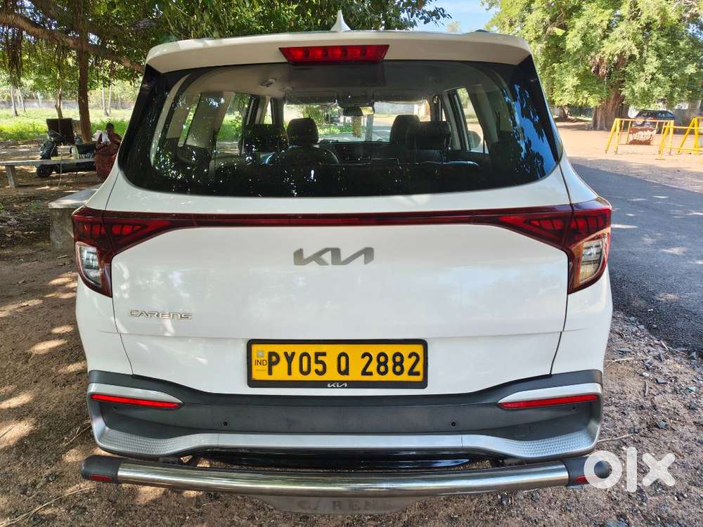 Kia Carens Premium 2023
