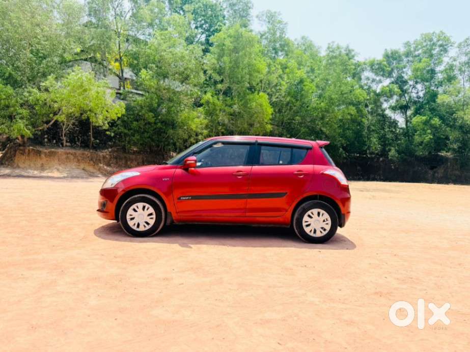 Maruti Suzuki Swift Vxi 1.2 Abs Bs-iv, 2014, Petrol