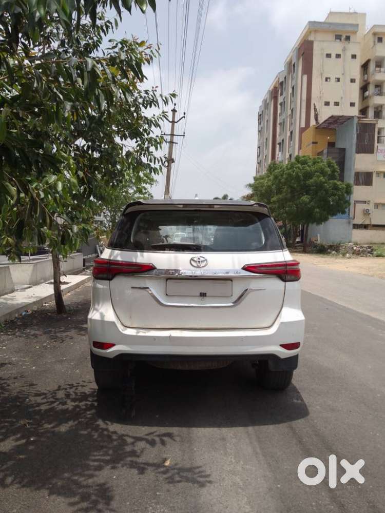 Toyota Fortuner 4x2 At 2.8 Diesel, 2023, Diesel
