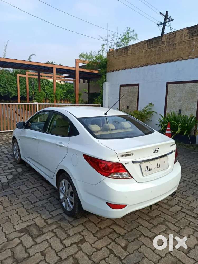 Hyundai Verna 1.6 Crdi 2012