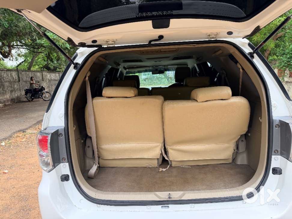 Toyota Fortuner 3.0 4x2 Mt, 2012, Diesel