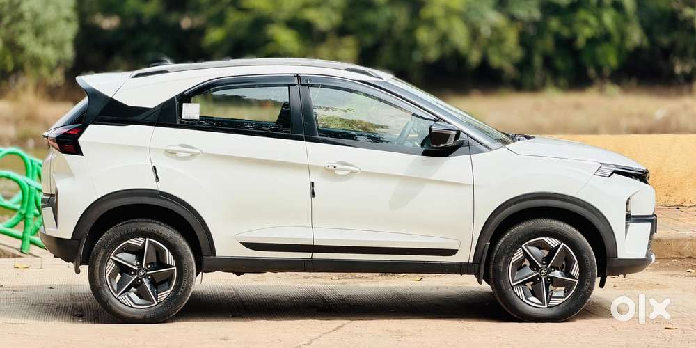 Tata Nexon Creative Plus S 1.2 Revotron Petrol 6 Mt Dt, 2024, Petrol
