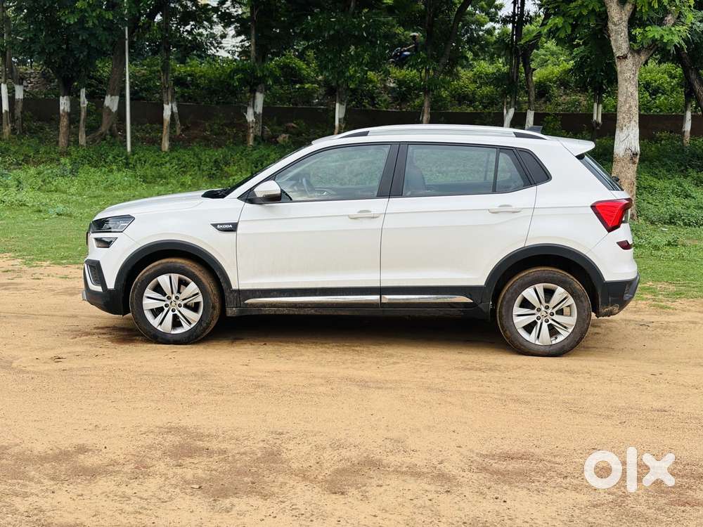 Skoda Kushaq 1.0 Tsi Ambition, 2022, Petrol