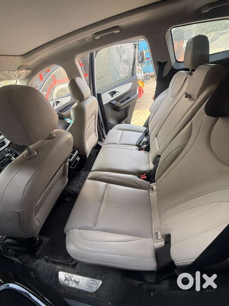 Mahindra Xuv700 Petrol 2022