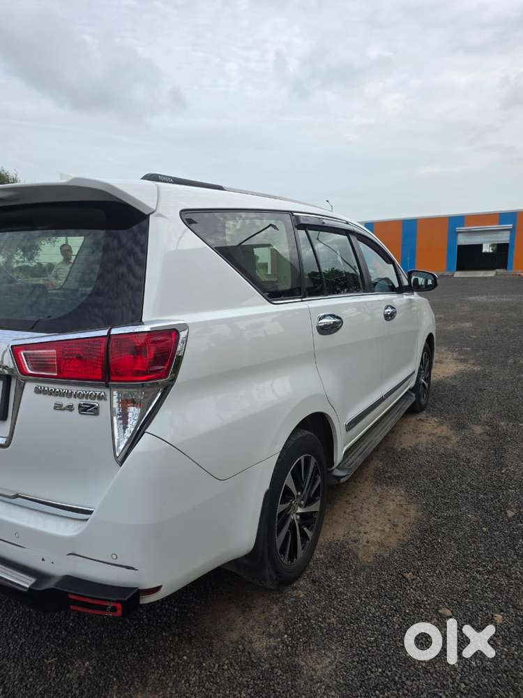 Toyota Innova Crysta [2020-ongoing] 2.4 Zx 7 Str, 2021, Diesel