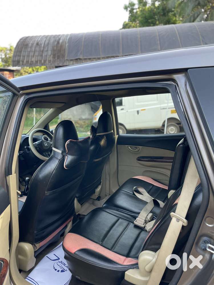 Honda Mobilio V I-dtec, 2014, Diesel