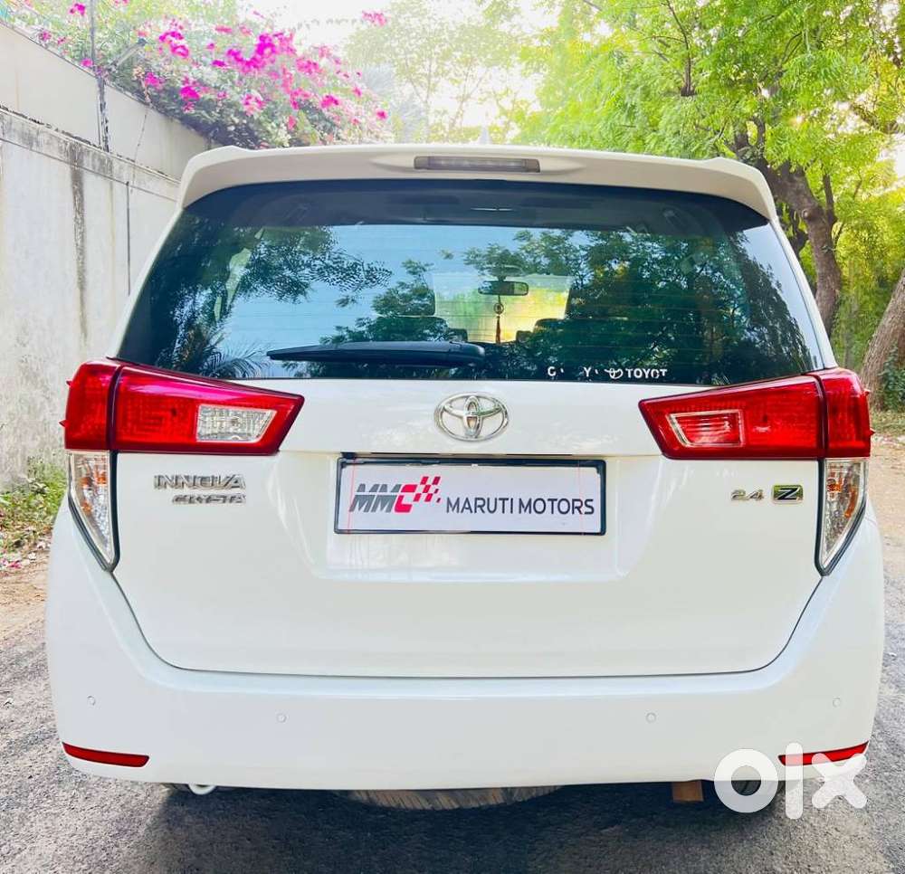 Toyota Innova Crysta [2020-ongoing] 2.4 Zx 7 Str, 2022, Diesel