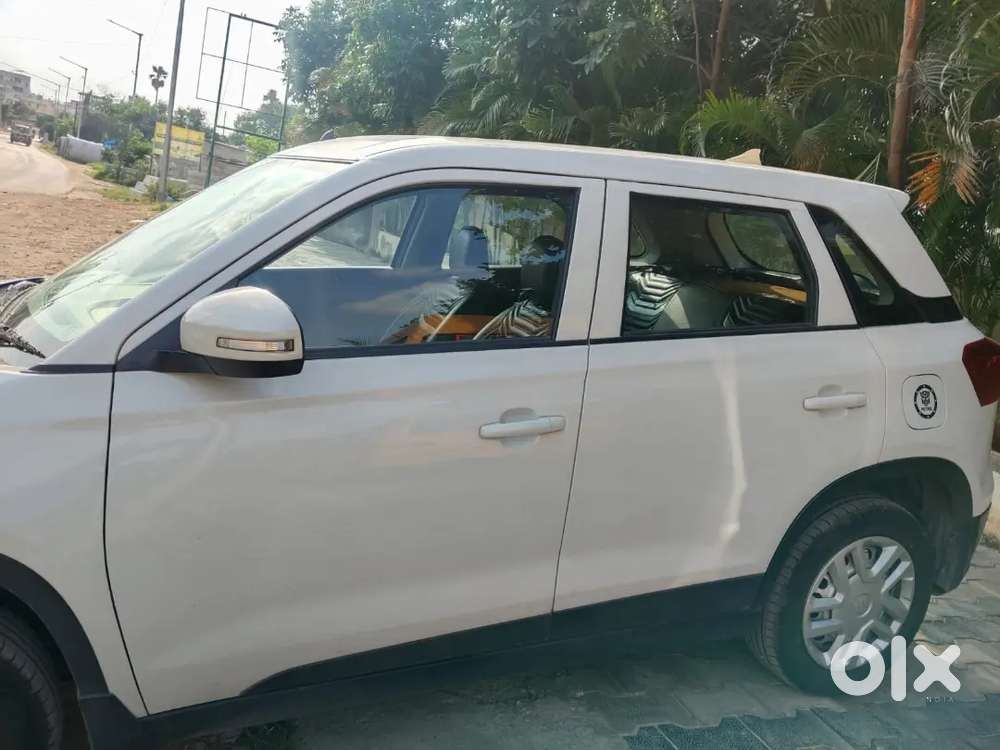 Maruti Suzuki Brezza Lxi 2020