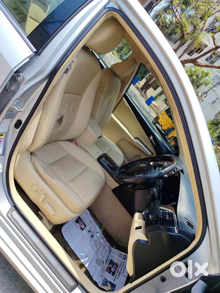 Toyota Camry 2012-2014 Hybrid, 2015, Petrol