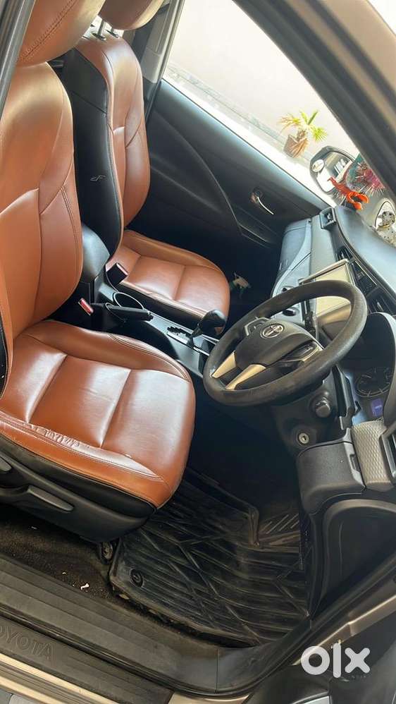 G-auto Innova Crysta
