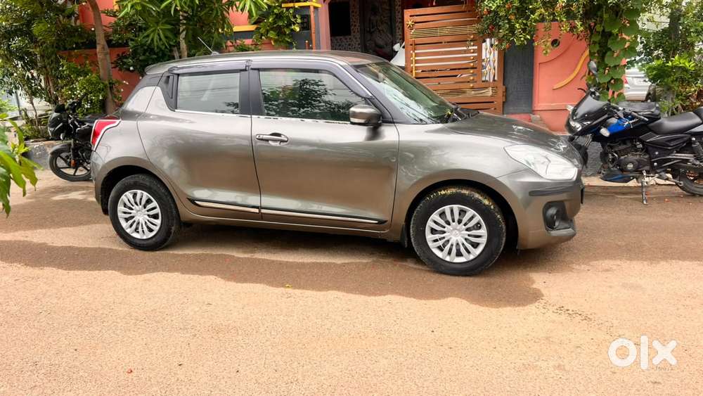 Maruti Suzuki Swift Vxi Abs Bsiv, 2023, Petrol
