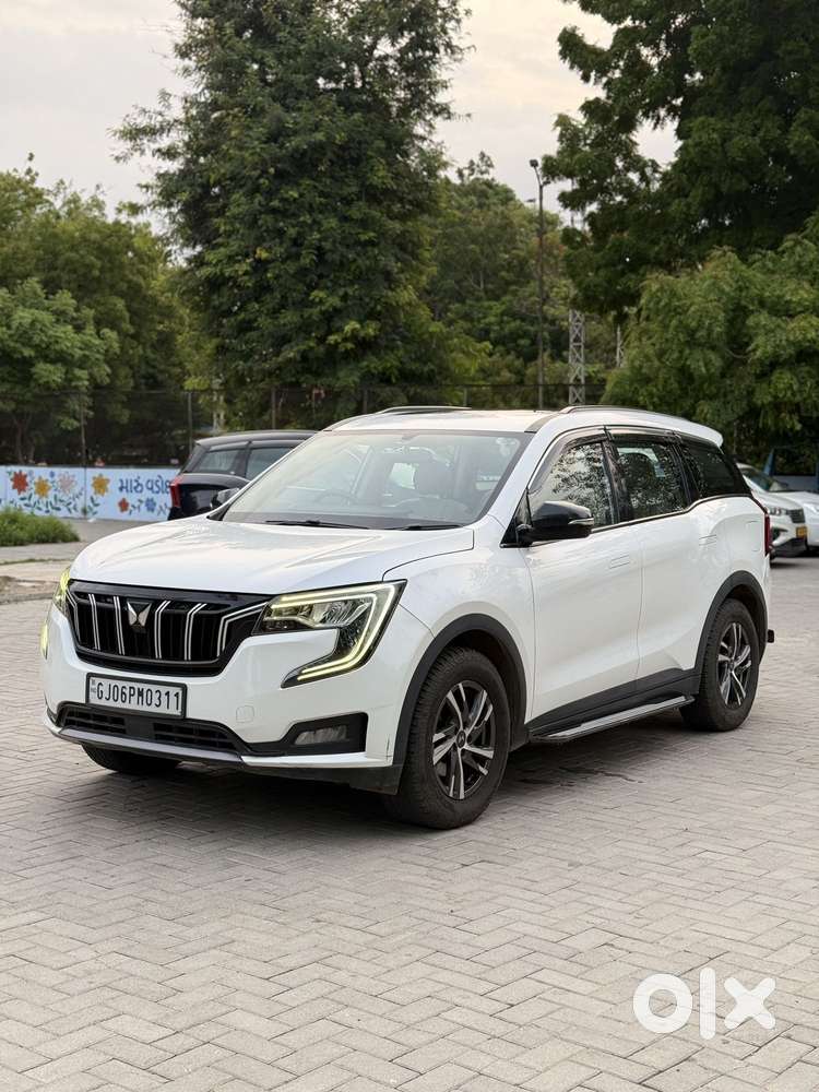 Mahindra Xuv700 2.2 Ax 5 Diesel At 7 Str, 2023, Diesel