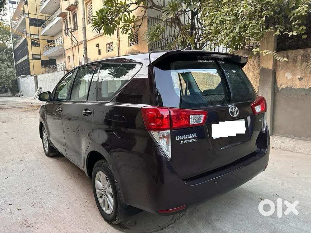 Toyota Innova Crysta [2020-ongoing] 2.4 Gx 7 Str, 2018, Diesel