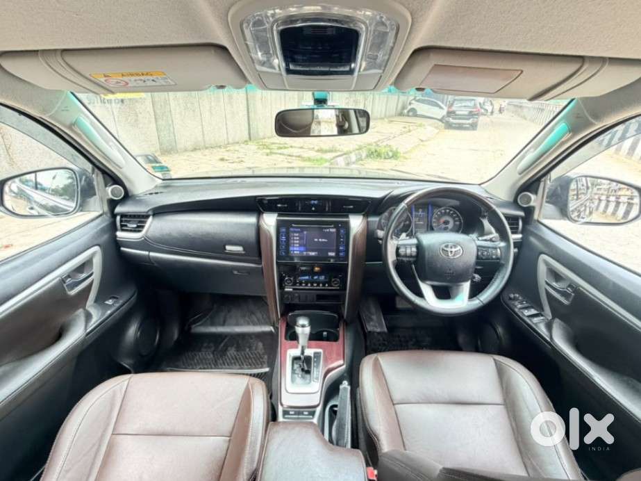 Toyota Fortuner 2.7 2wd At, 2018, Petrol