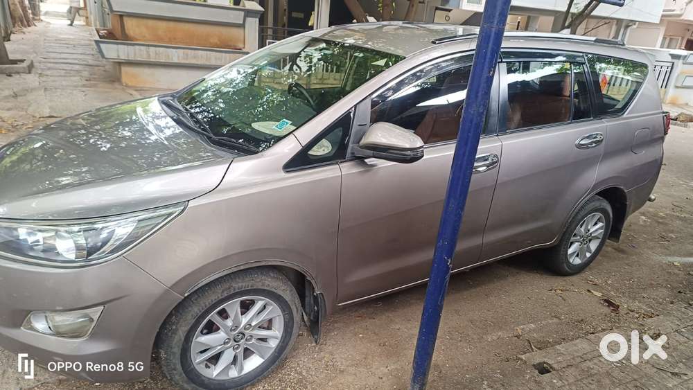 Toyota Innova Crysta 2.4 Gx Mt, 2017, Diesel