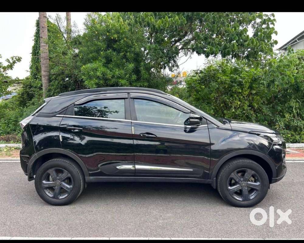 Tata Nexon 1.2 Revotron Xz Plus, 2022, Petrol