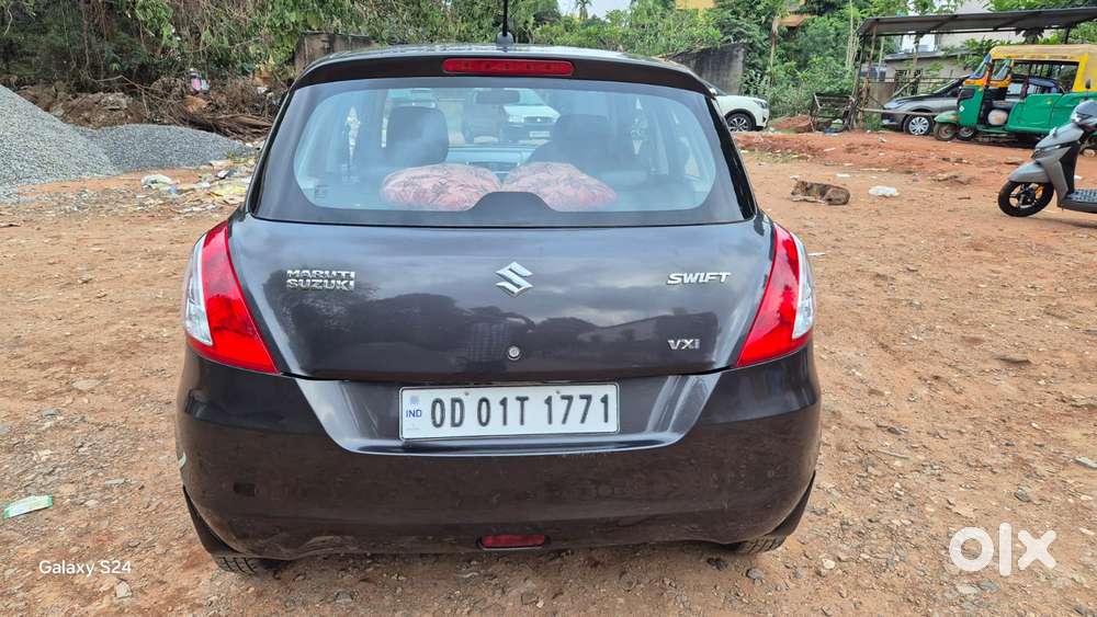 Maruti Suzuki Swift Vxi 2018, 2017, Petrol