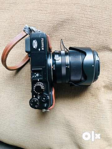 Fujifilm lens xf 18-55 and Viltrox 85mm lens - Cameras & Lenses