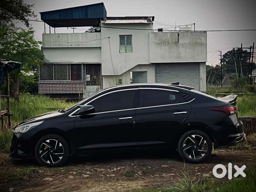 Hyundai Verna For Urgent Sell.