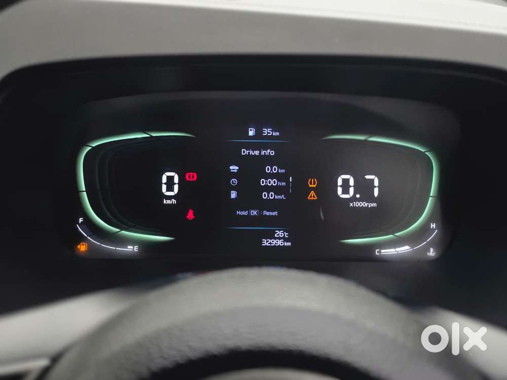 Kia Carens 1.4 Prestige 7 Str, 2022, Petrol