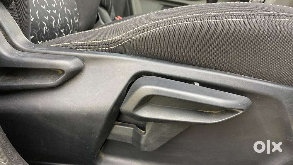 Tata Tiago 1.2 Revotron Xta, 2022, Petrol