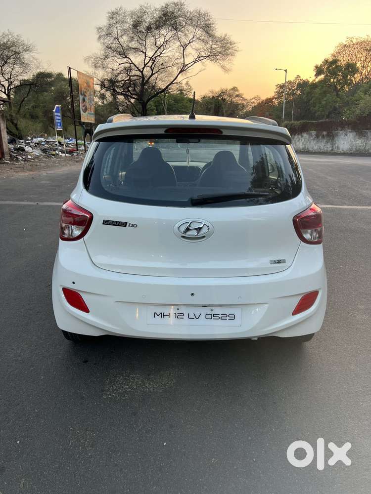 Hyundai Grand I10 Asta 1.2 Kappa Vtvt (o), 2015, Cng & Hybrids