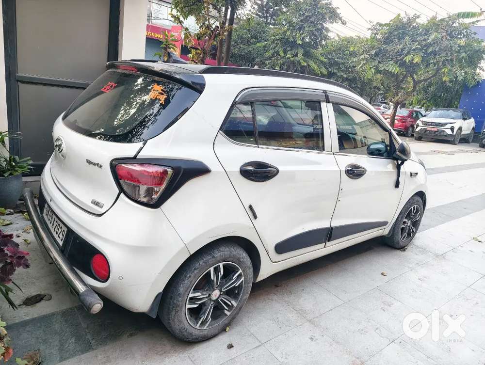 Hyundai I10 Sportz 2017 Petrol Manual
