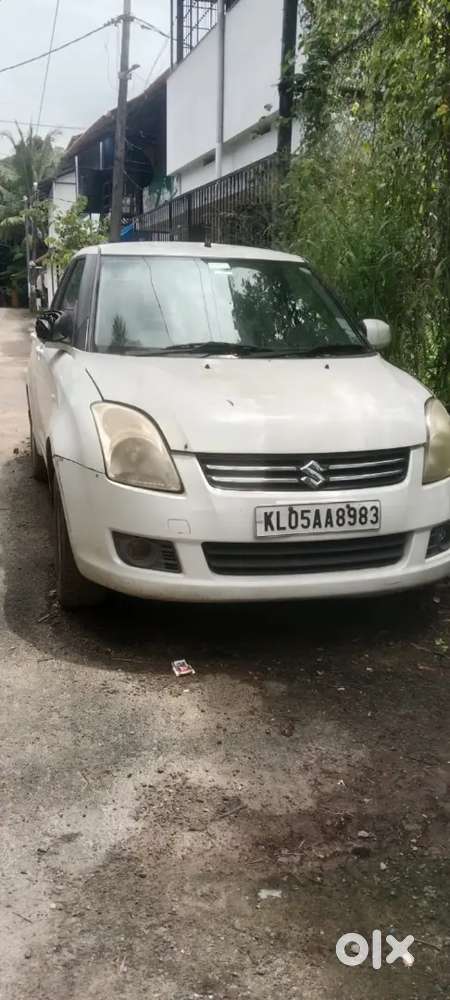 Maruti Suzuki Dzire 2010 Petrol 82000 Km Driven