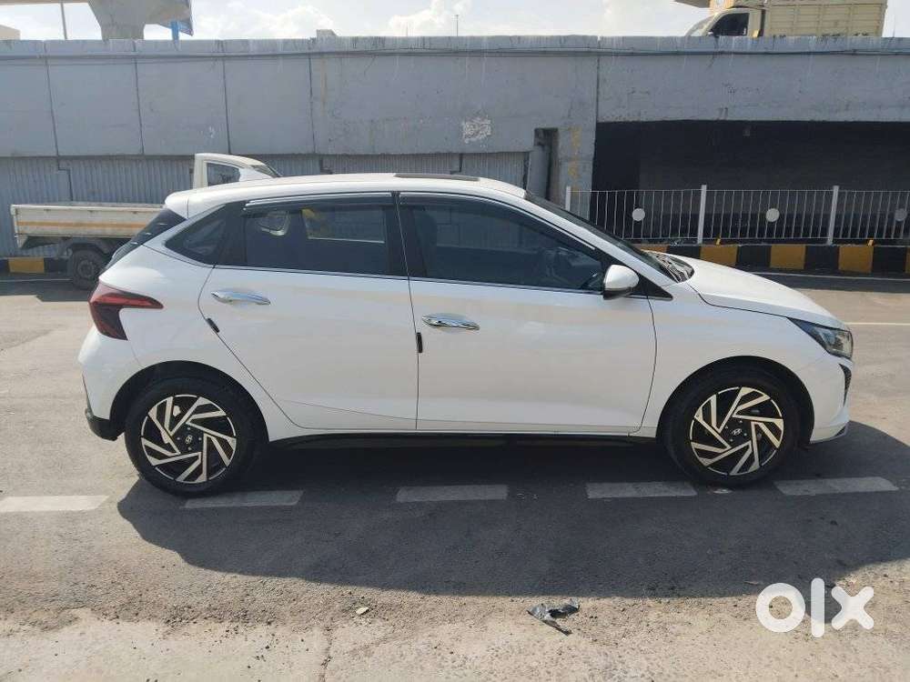 Hyundai New I20 1.2 Asta Mt, 2024, Petrol